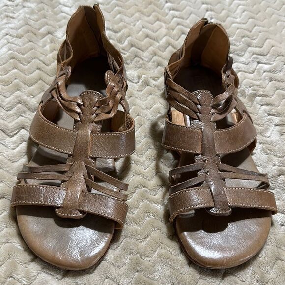 COPY - New BedStu Cara Tan Rustic Sandal 9.0 - Picture 1 of 8